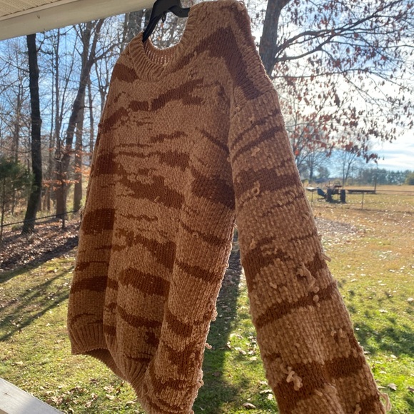 Striped Sweater - Picture 4 of 4